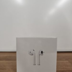 Apple AirPods 2 met Charging Case CSU Outlet